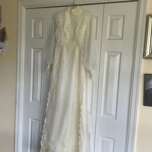 Vintage 1970 wedding gown, worn once, slightly yellowing with age